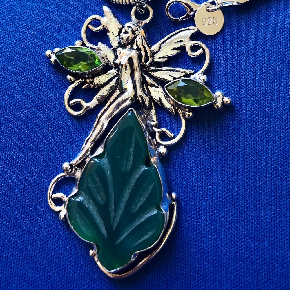 925 Stamped Sterling Silver Fairy Necklace made of Carved Green Onyx